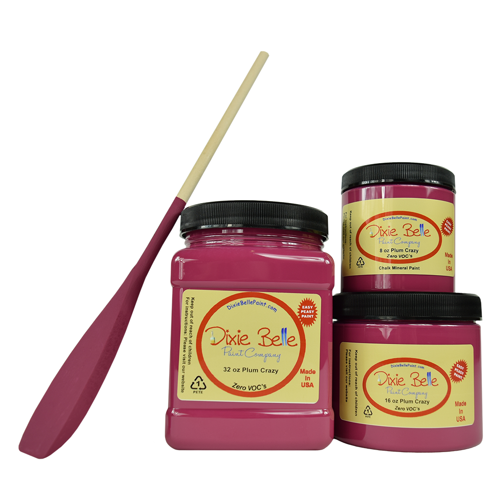 La peinture de couleur "Plum Crazy" de Dixie Belle est une nuance de rose profond avec un soupçon de violet. Cette couleur riche et royale nous rappelle les fleurs d'orchidĂ©es exotiques. Utilisez cette teinte framboise profonde pour Ă©gayer votre maison. La peinture Ă la craie minĂ©rale de Dixie Belle est un produit de qualitĂ© supĂ©rieur. Parfaite pour peindre sur les meubles, elle peut aussi trĂšs bien ĂȘtre utilisĂ©e sur d'autres surfaces comme le bois, le mĂ©tal, le verre, la cĂ©ramique, le tissus et plus.