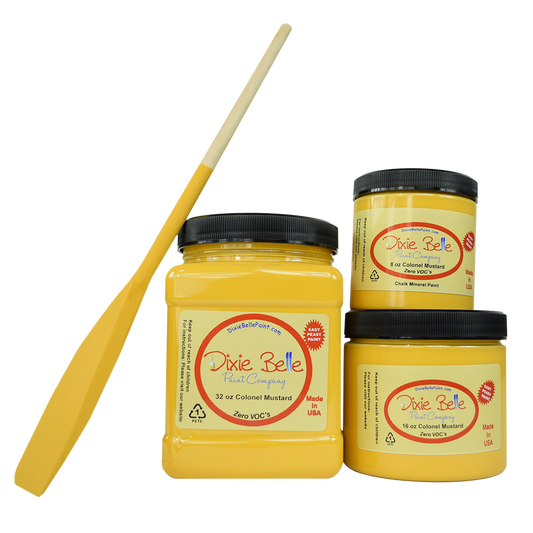 La peinture de couleur "Colonel Mustard" de Dixie Belle. Un jaune or rétro. Cette touche de couleur ajoutera une énergie électrique à n'importe quelle pièce! Cette couleur vive rehaussera facilement n'importe quel espace. La peinture à la craie minérale de Dixie Belle est un produit de qualité supérieur. Parfaite pour peindre sur les meubles, elle peut aussi très bien être utilisée sur d'autres surfaces comme le bois, le métal, le verre, la céramique, le tissus et plus.