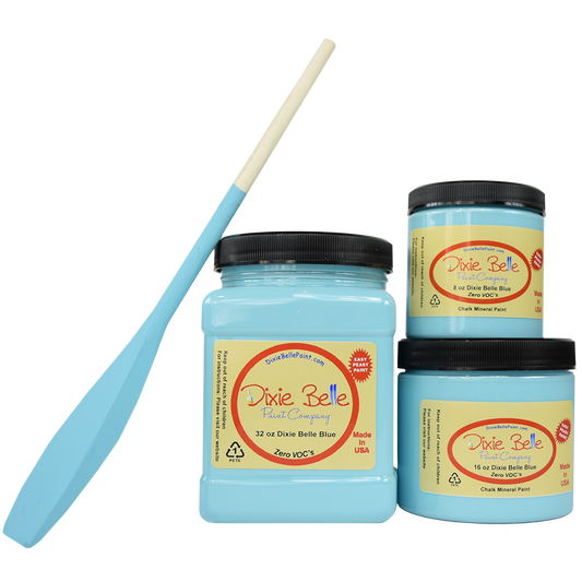 Peinture de couleur "Dixie Belle Blue" est belle, lumineuse, amusante. Bleu Tiffany. Presque comme un œuf d'oiseau bleu. La peinture à la craie minérale de Dixie Belle est un produit de qualité supérieur. Parfaite pour peindre sur les meubles, elle peut aussi très bien être utilisée sur d'autres surfaces comme le bois, le métal, le verre, la céramique, le tissus et plus.